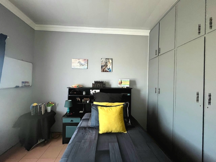 3 Bedroom Property for Sale in Upington Rural Northern Cape